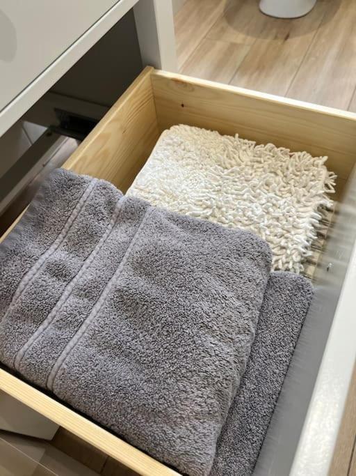 Cosy 2 Double Bed Apartment Swords Exteriör bild
